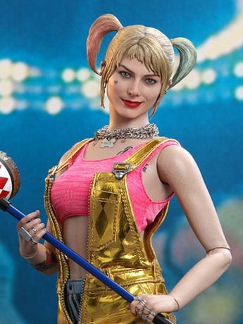 Birds of Prey MMS565 Harley Quinn 1/6th Scale Collectible Figure Gallery Image 2
