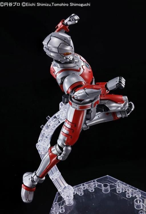 Ultraman Figure-rise Standard Ultraman (Suit Version A) Action Ver. Model Kit Gallery Image 7