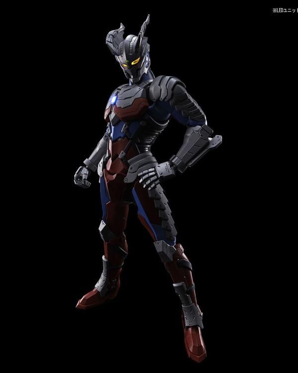 Ultraman Figure-rise Standard Ultraman Zero Suit (Action Ver.) Model Kit Gallery Image 9