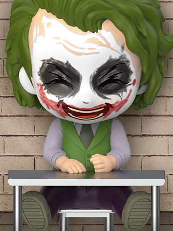 The Dark Knight Trilogy Cosbaby The Joker (Laughing Ver.) Gallery Image 2