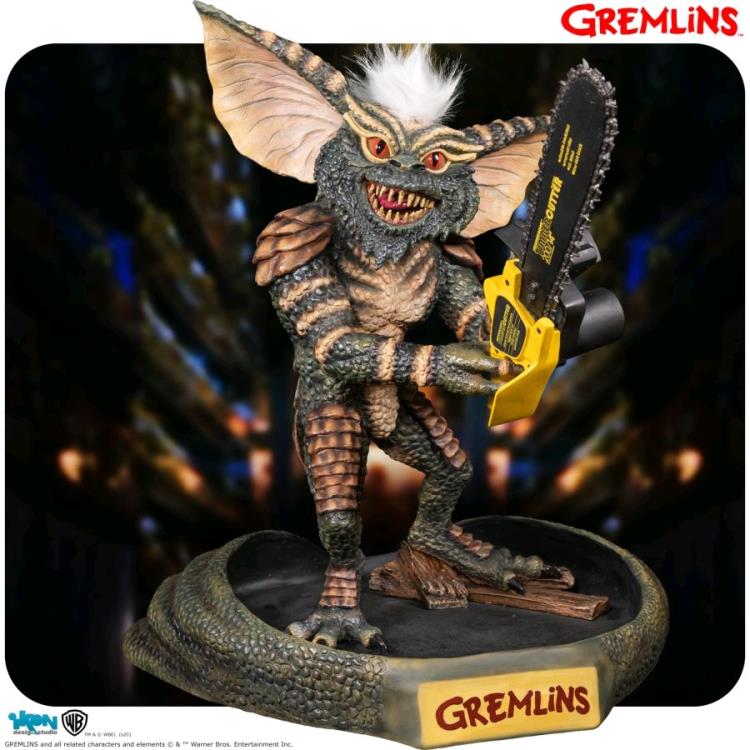 Gremlins Stripe with Chainsaw 1/2 Scale Statue Gallery Image 3