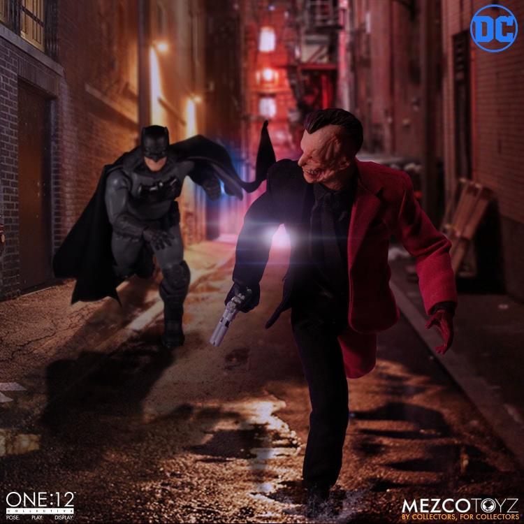 DC Comics One:12 Collective Two-Face Gallery Image 5