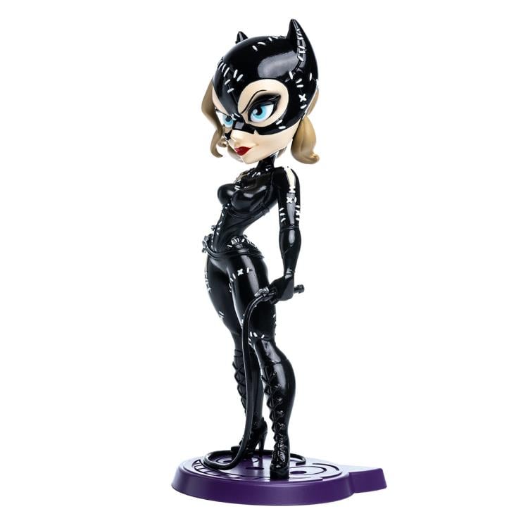 Batman Returns Catwoman Vinyl Figure Gallery Image 5