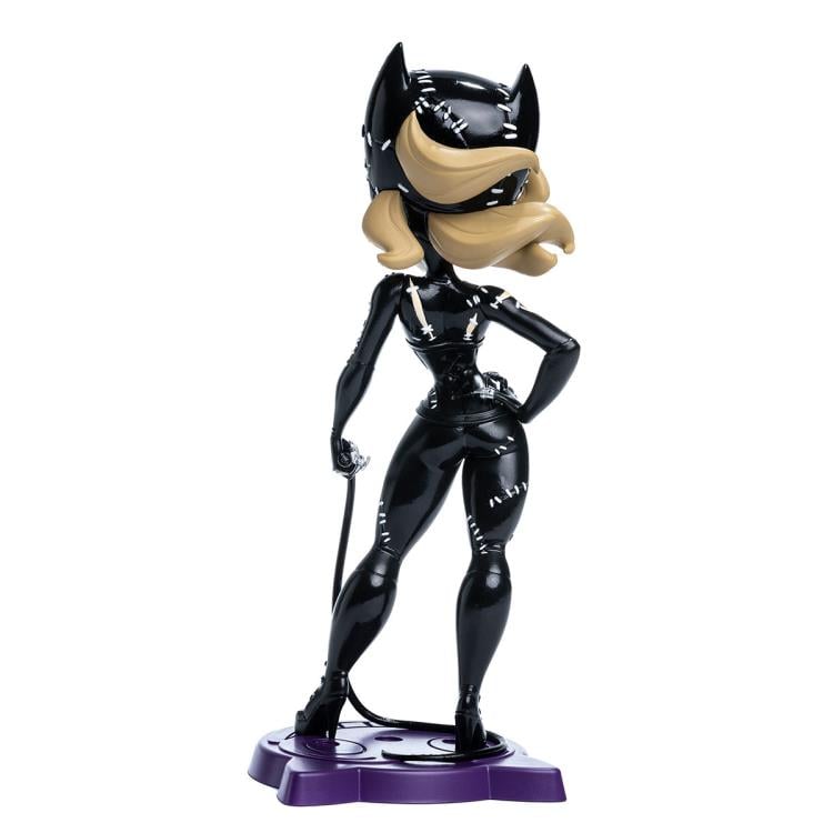 Batman Returns Catwoman Vinyl Figure Gallery Image 6