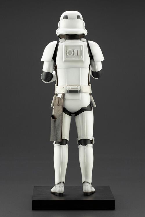 Star Wars ArtFX Stormtrooper (A New Hope) Statue Gallery Image 7