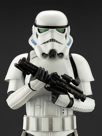 Star Wars ArtFX Stormtrooper (A New Hope) Statue Gallery Image 2