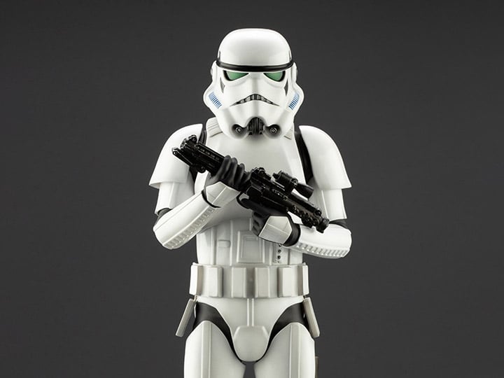 Star Wars ArtFX Stormtrooper (A New Hope) Statue Gallery Image 1