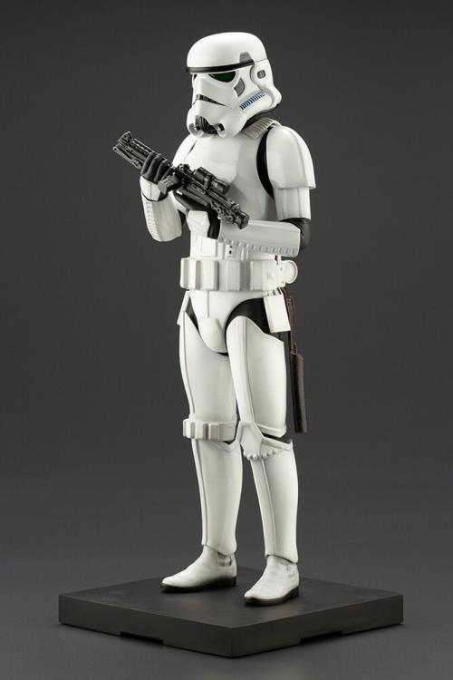 Star Wars ArtFX Stormtrooper (A New Hope) Statue Gallery Image 6