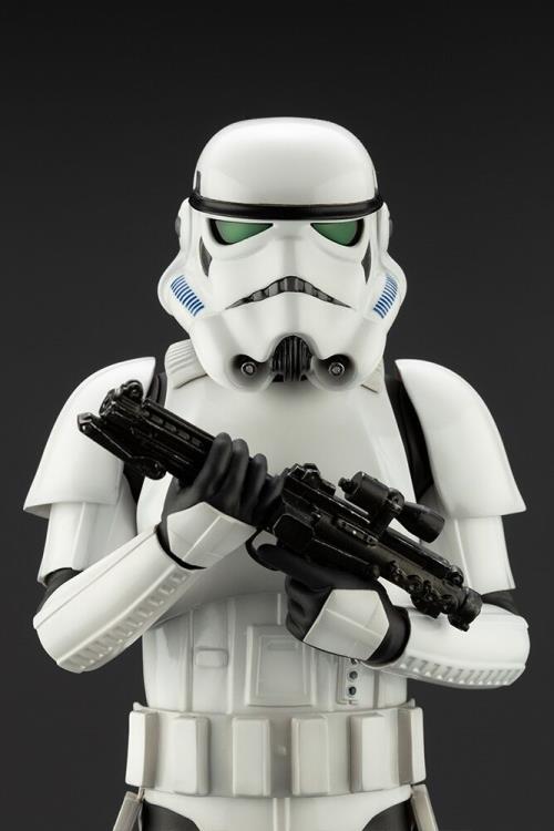 Star Wars ArtFX Stormtrooper (A New Hope) Statue Gallery Image 12