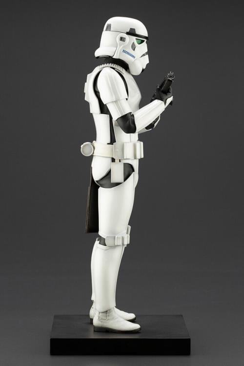 Star Wars ArtFX Stormtrooper (A New Hope) Statue Gallery Image 5