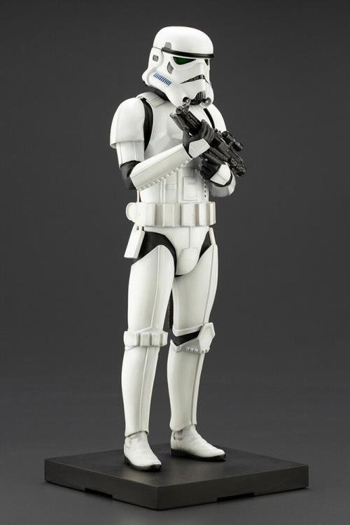 Star Wars ArtFX Stormtrooper (A New Hope) Statue Gallery Image 4