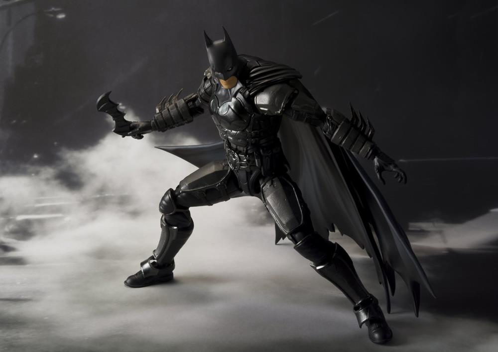 Injustice S.H.Figuarts Batman Gallery Image 7
