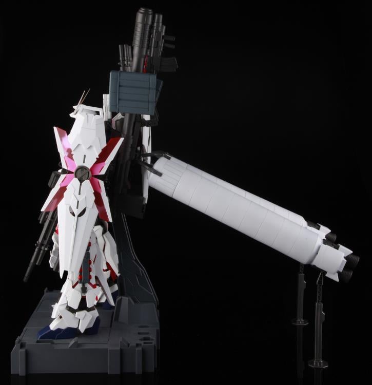 Gundam PG 1/60 RX-0 Unicorn Gundam Full Armor Unit Exclusive Set Gallery Image 8