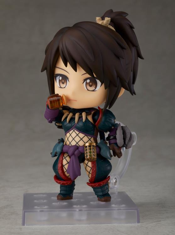 Monster Hunter Nendoroid No.1284-DX Hunter (Female Nargacuga Alpha Armor Ver.) Gallery Image 4