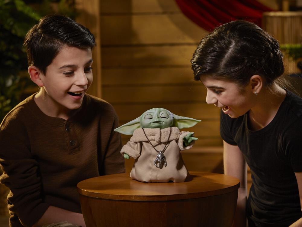 The Mandalorian The Child Animatronic Edition Gallery Image 7