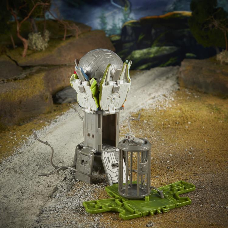 Transformers War for Cybertron: Earthrise Voyager Quintesson Judge Gallery Image 4