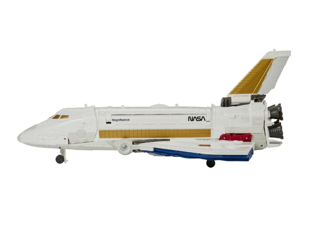 Transformers War for Cybertron: Earthrise Commander Sky Lynx Gallery Image 12