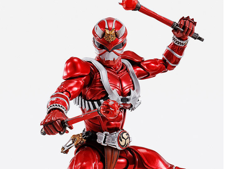 Kamen Rider S.H.Figuarts -Shinkocchou Seihou- Kamen Rider Hibiki Kurenai Exclusive Action Figure Gallery Image 1