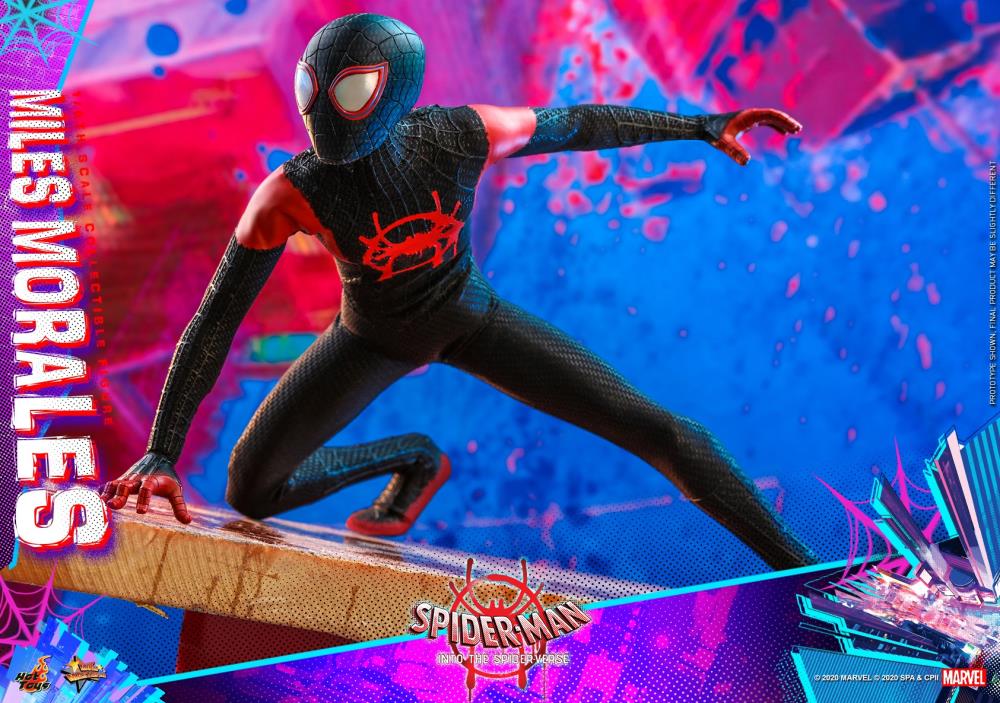 Spider-Man: Into the Spider-Verse MMS567 Miles Morales 1/6th Scale Collectible Figure Gallery Image 21