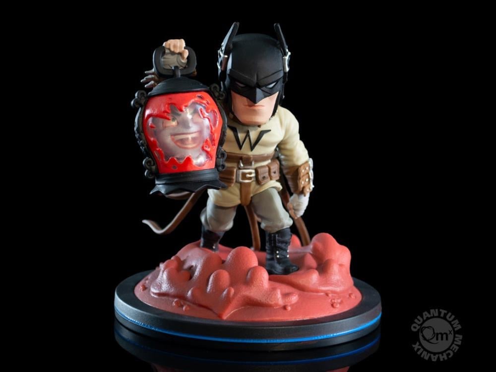 Batman: Last Knight On Earth Q-Fig Elite Batman Gallery Image 3