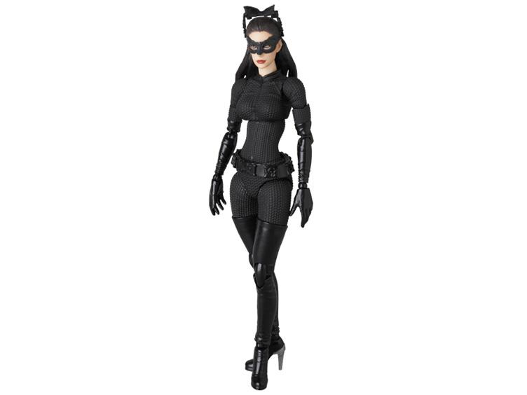 The Dark Knight Rises MAFEX No.009 Catwoman Action Figure Gallery Image 2