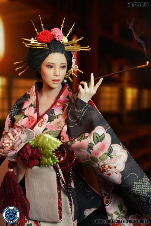 Japanese Geisha Kimono 1/6 Scale Accessory Set Gallery Image 6