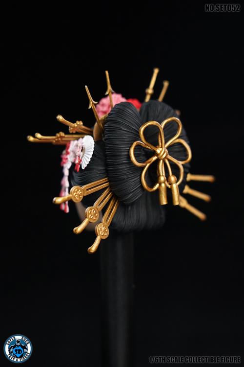 Japanese Geisha Kimono 1/6 Scale Accessory Set Gallery Image 9