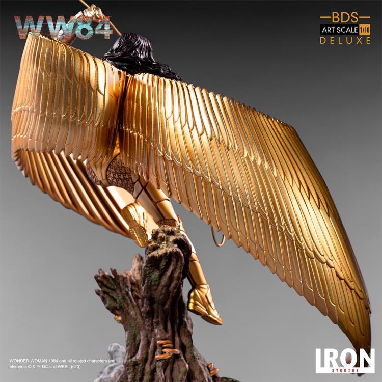 Wonder Woman 1984 Battle Diorama Series Wonder Woman 1/10 Deluxe Art Scale Limited Edition Statue Gallery Image 12