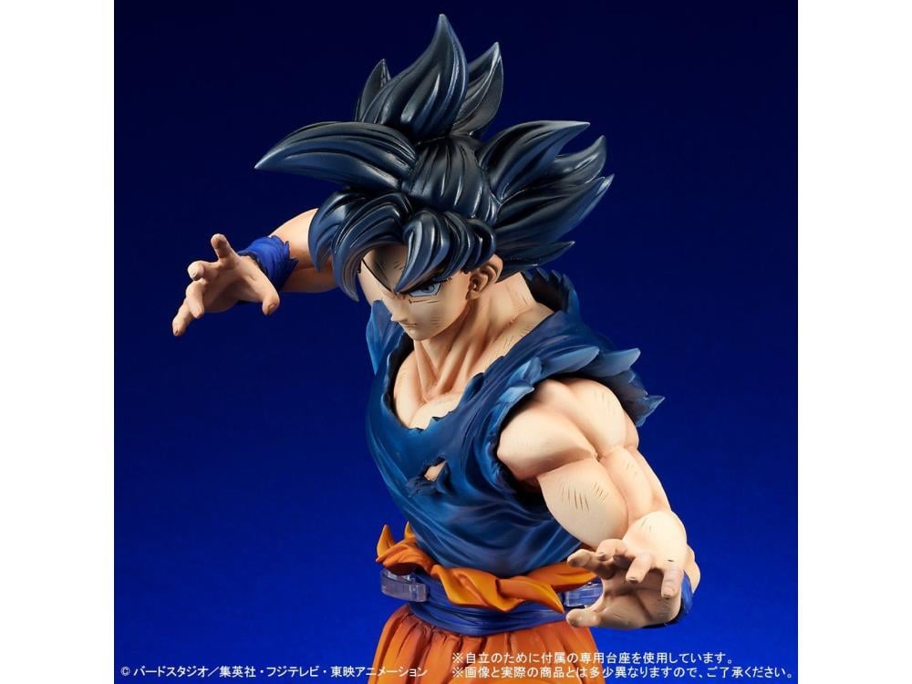 Dragon Ball Super Gigantic Series Goku (Ultra Instinct) Exclusive Gallery Image 9