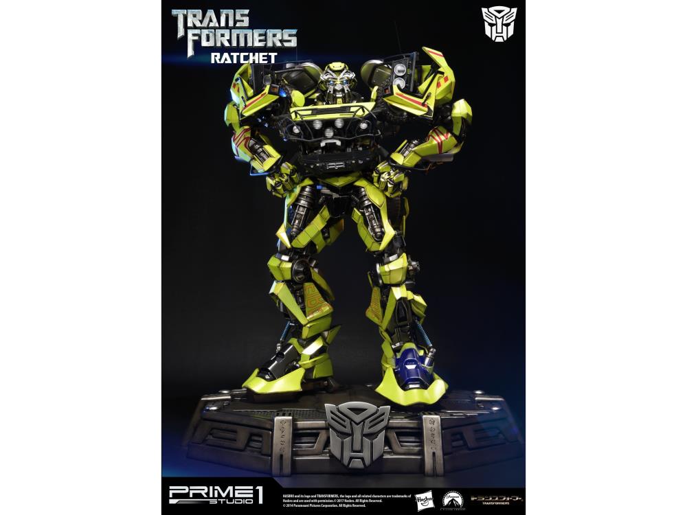 Transformers Museum Masterline Autobot Ratchet Statue Gallery Image 3
