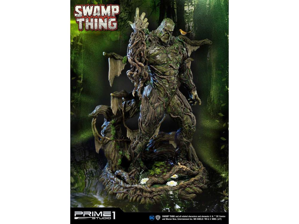 DC Comics Museum Masterline Swamp Thing Deluxe 1/3 Scale Statue Gallery Image 3