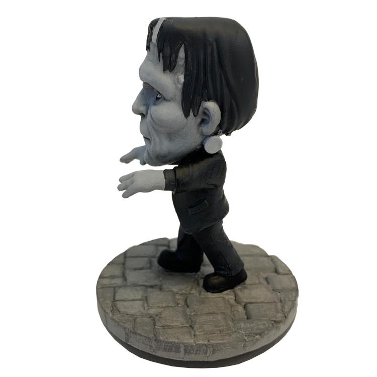 Universal Monsters REVOs Wave 1 Set of 2 Figures Gallery Image 13
