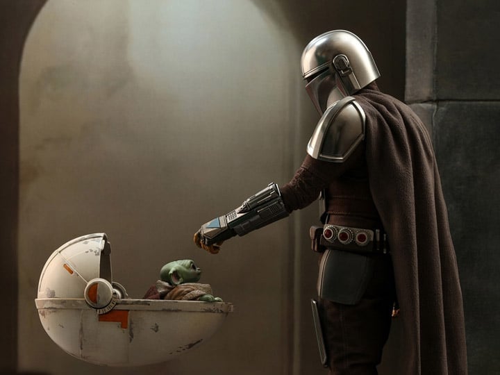 The Mandalorian TMS015 The Mandalorian & The Child (Deluxe Ver.) 1/6 Scale Collectible Figure Gallery Image 1