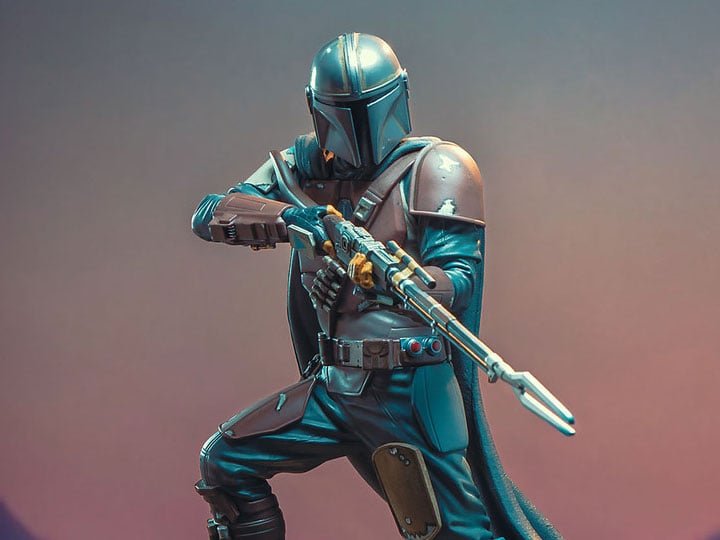 Star Wars Premier Collection The Mandalorian (The Mandalorian) Limited Edition Statue Gallery Image 1