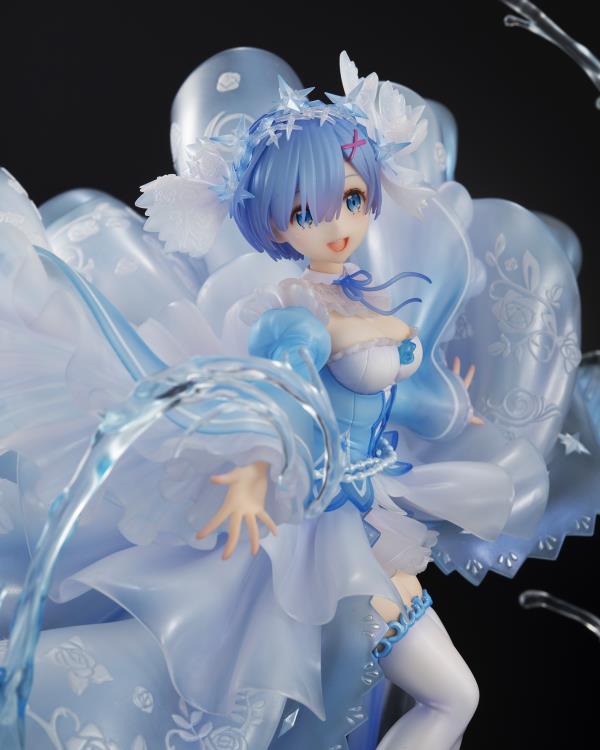 Re:Zero Starting Life in Another World Rem (Crystal Dress Ver.) 1/7 Scale Shibuya Scramble Figure Gallery Image 8