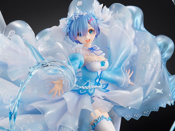 Re:Zero Starting Life in Another World Rem (Crystal Dress Ver.) 1/7 Scale Shibuya Scramble Figure Gallery Image 1