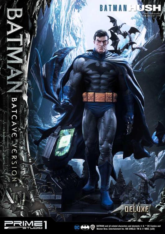 Batman: Hush Museum Masterline Batman (Batcave Ver.) Deluxe 1/3 Scale Limited Edition Statue (With Bonus) Gallery Image 5