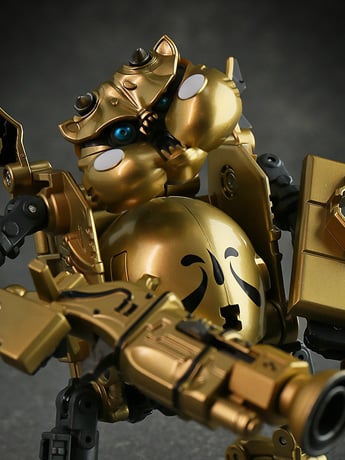 W-02G Golden Water Man Gallery Image 4