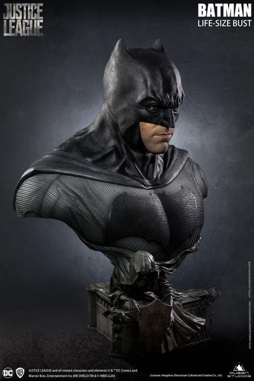 Justice League Batman Life-Size Bust Gallery Image 6