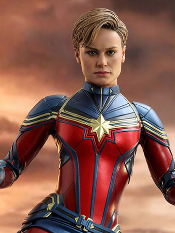 Avengers: Endgame MMS575 Captain Marvel 1/6th Scale Collectible Figure Gallery Image 2