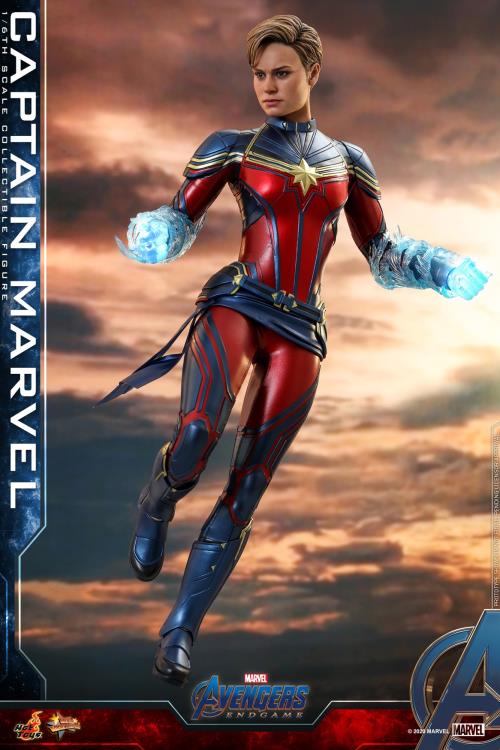 Avengers: Endgame MMS575 Captain Marvel 1/6th Scale Collectible Figure Gallery Image 6