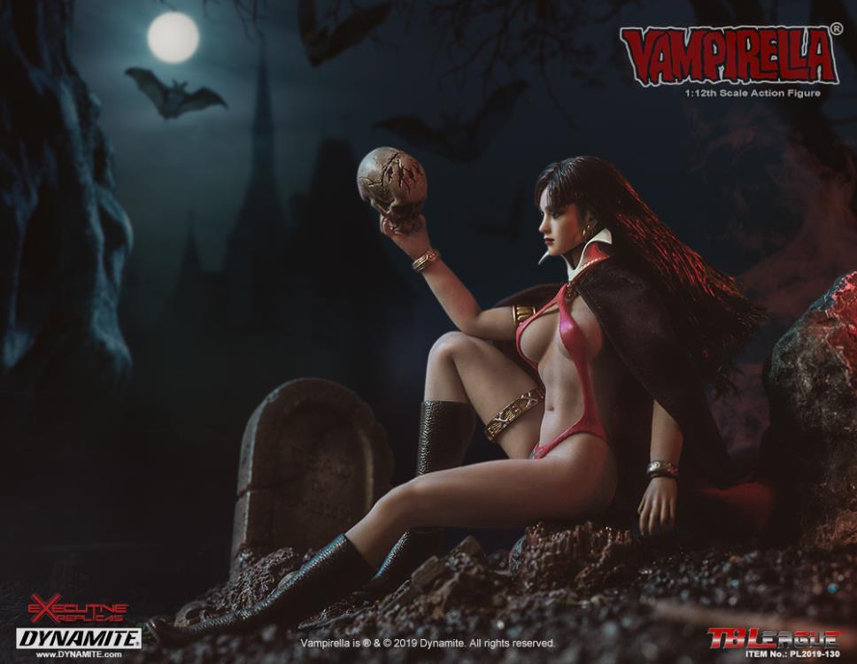 Vampirella 1/12 Scale Action Figure Gallery Image 10