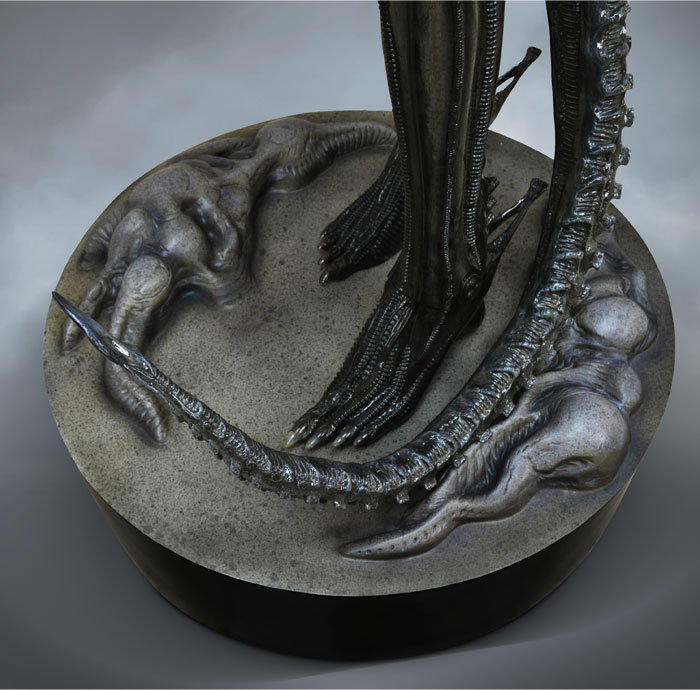 Alien Big Chap Life-Size Limited Edition Statue Gallery Image 11