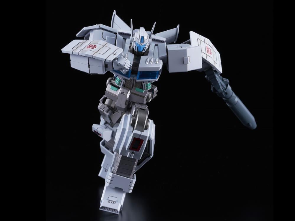 Transformers Furai 15 Ultra Magnus (IDW ver.) Model Kit Gallery Image 11