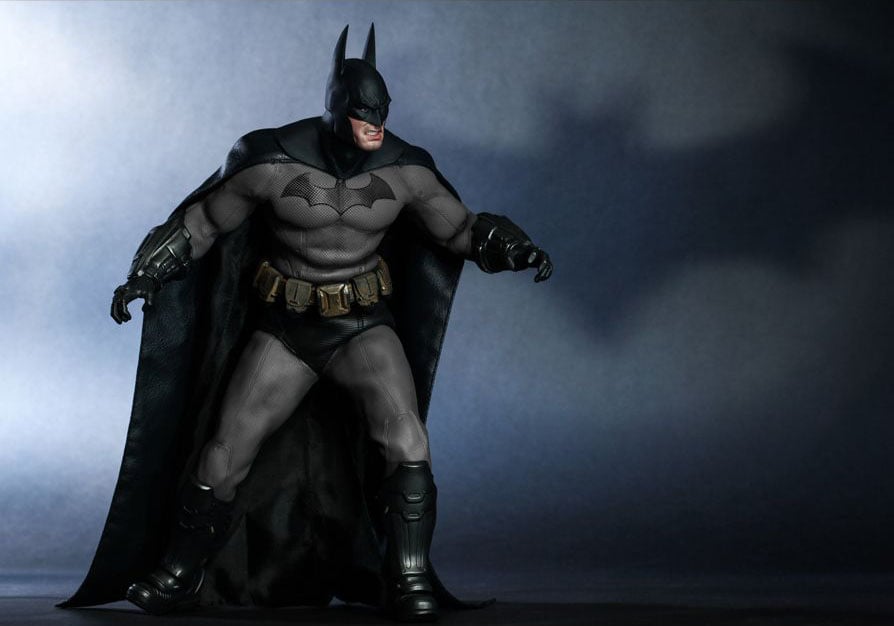 Batman: Arkham City VGM18 Batman 1/6th Scale Collectible Figure Gallery Image 18