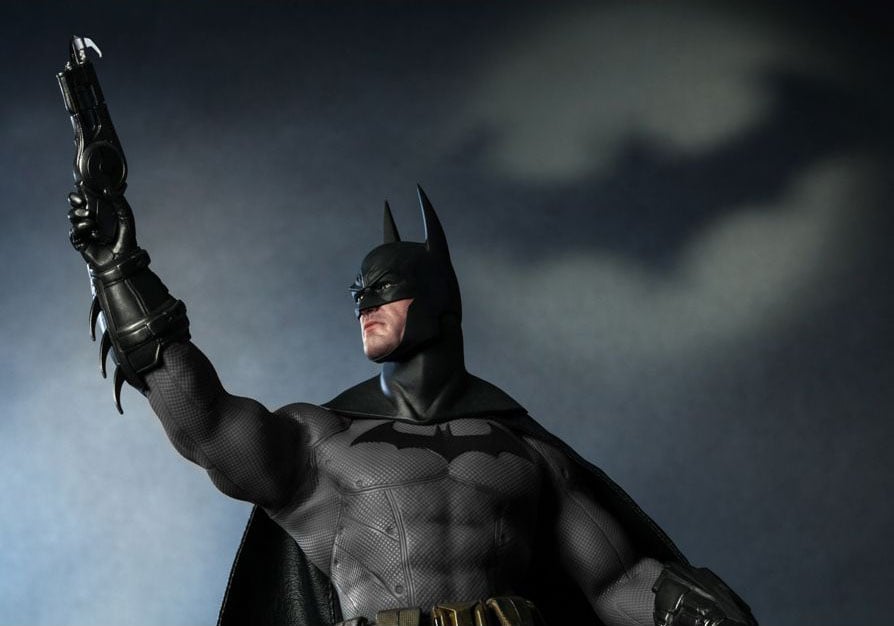Batman: Arkham City VGM18 Batman 1/6th Scale Collectible Figure Gallery Image 14