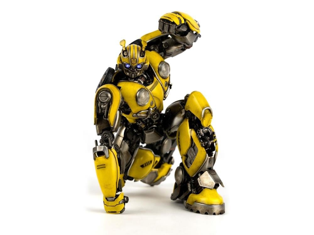 Transformers: Bumblebee DLX Scale Collectible Series Bumblebee Gallery Image 4