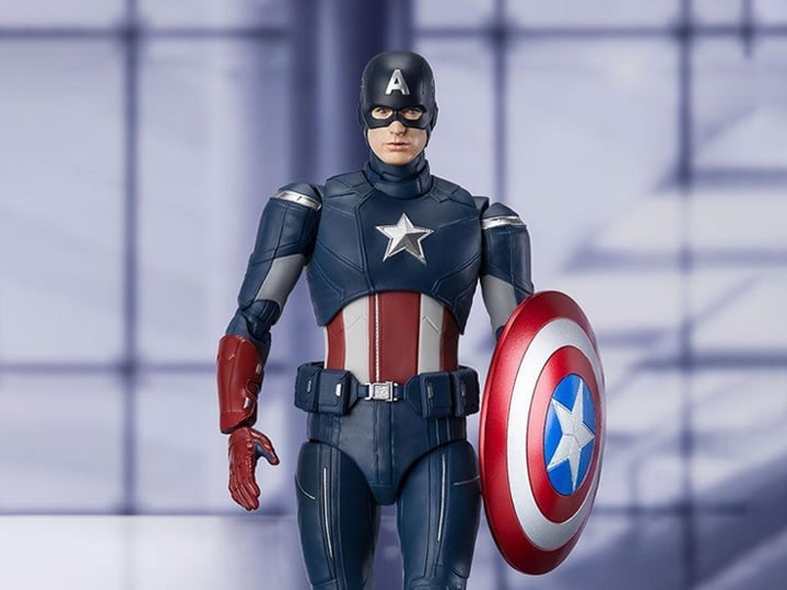 Avengers: Endgame S.H.Figuarts Captain America (Cap Vs. Cap) Action Figure Gallery Image 1