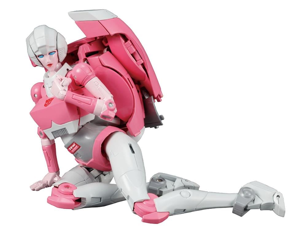 Transformers Masterpiece MP-51 Arcee Gallery Image 6