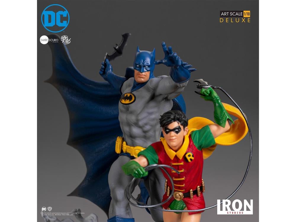 DC Comics Batman & Robin 1/10 Deluxe Art Scale Limited Edition Statue (Ivan Reis) Gallery Image 8